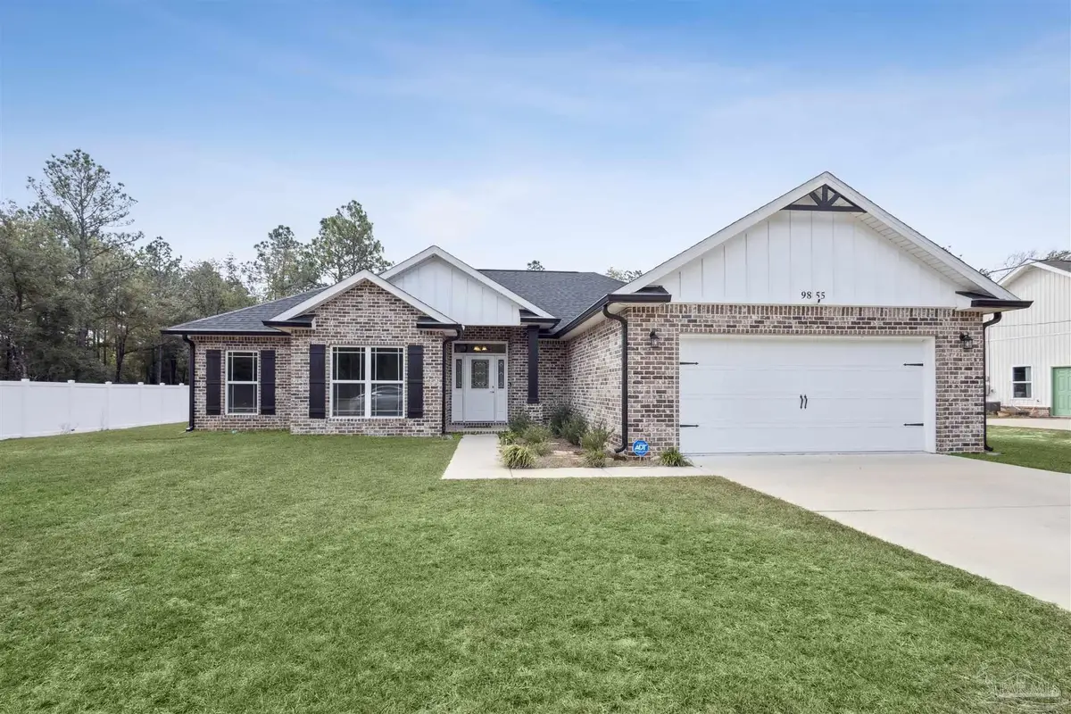 9855 Shangri La West Rd, Milton, FL 32583 - Image #1