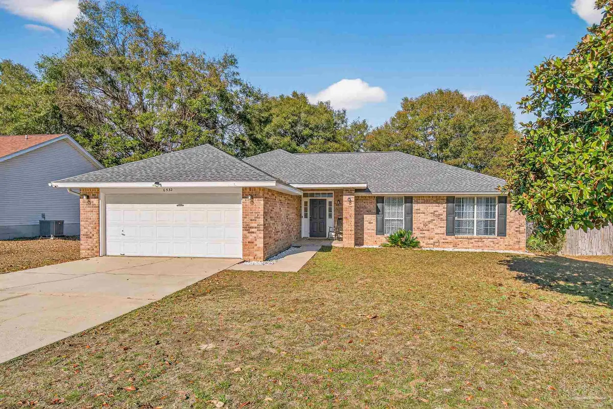 6532 Eagle Crest Dr, Milton, FL 32570 - Image #1