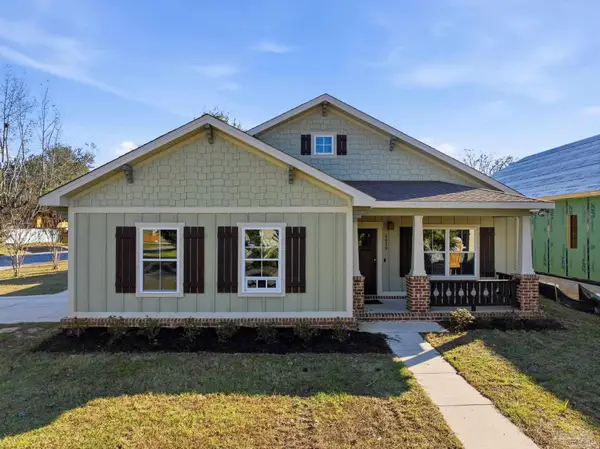 1419 E Hatton St, Pensacola, FL 32503