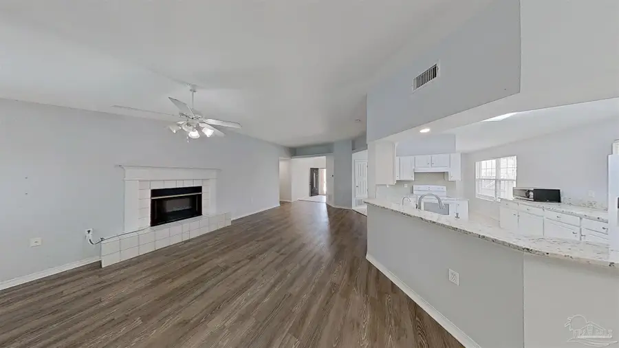 1039 Brownfield Rd, Pensacola, FL 32526 - Image #2