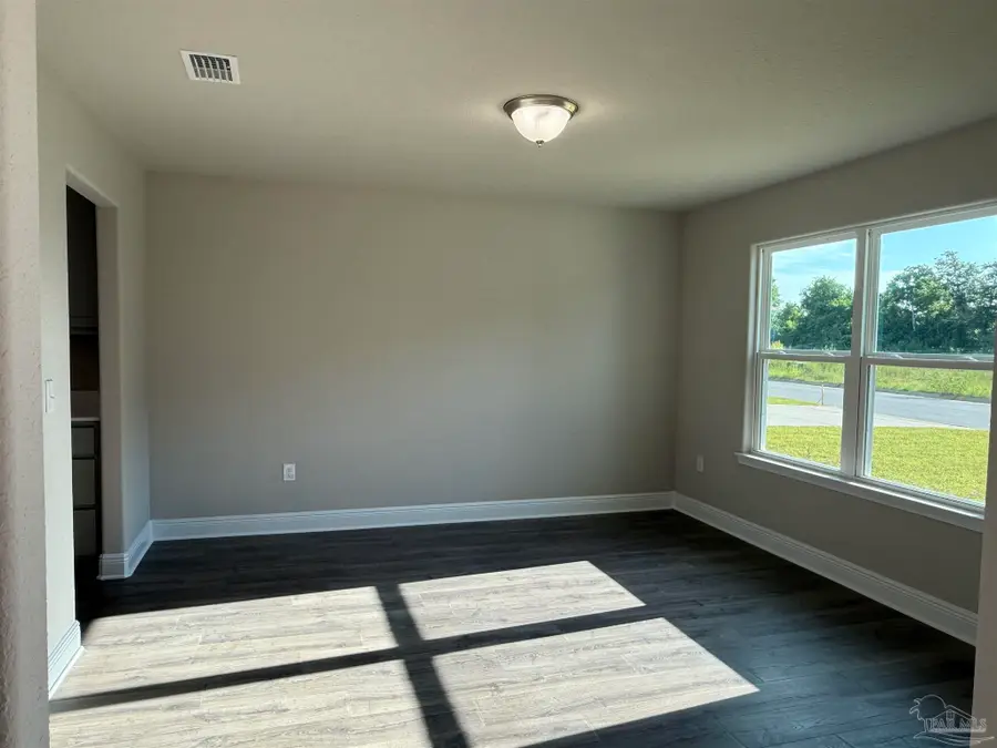 9695 Angel Oak Dr, Pensacola, FL 32526 - Image #2