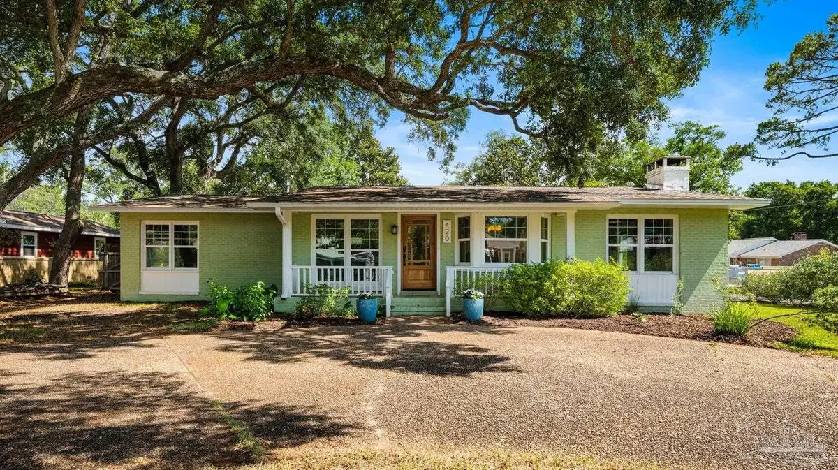 420 Fairpoint Dr, Gulf Breeze, FL 32561 - Image #1