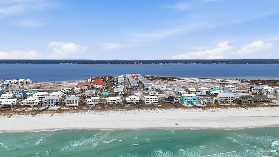 1499 Seaside Cir, Navarre Beach, FL 32566 - Image #3