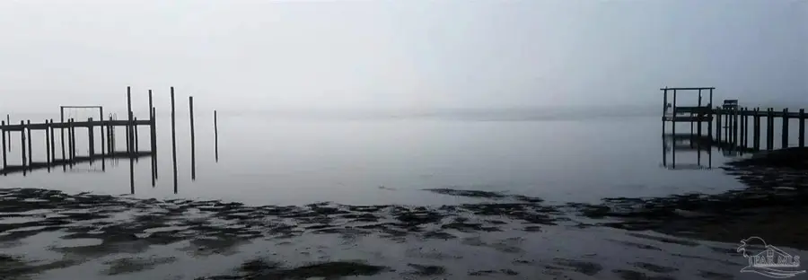 6817 Tidewater Dr, Navarre, FL 32566 - Image #2