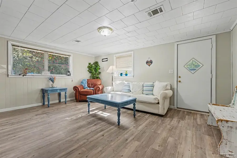 1007 N 57th Ave, Pensacola, FL 32506 - Image #2