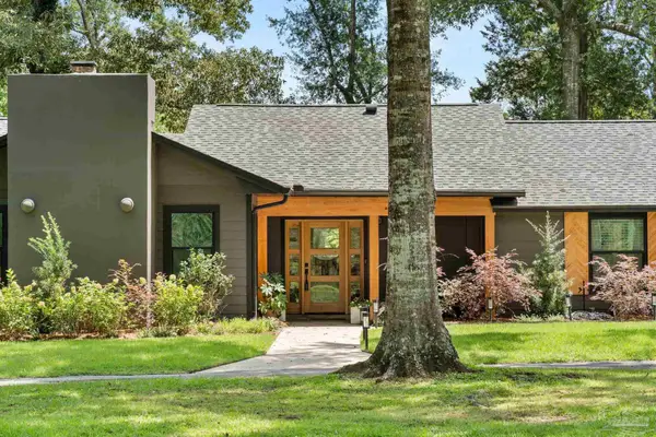 7716 Sunshine Hill Rd, Molino, FL 32577