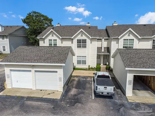 601 Burgess Rd #J2, Pensacola, FL 32503