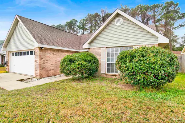 1331 Sterling Point Dr, Gulf Breeze, FL 32563