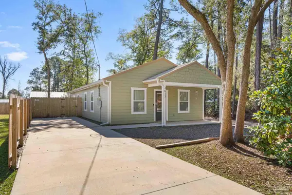 3617 Stonewall Ave, Pensacola, FL 32507