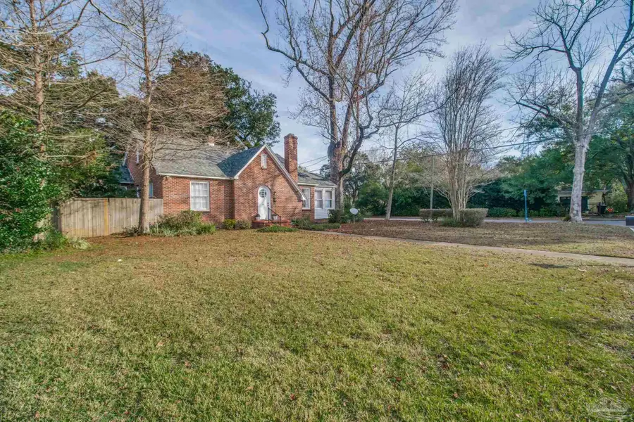 500 W Mallory St, Pensacola, FL 32501 - Image #2