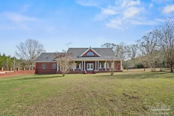 728 Otter Pond Rd, Westville, FL 32464