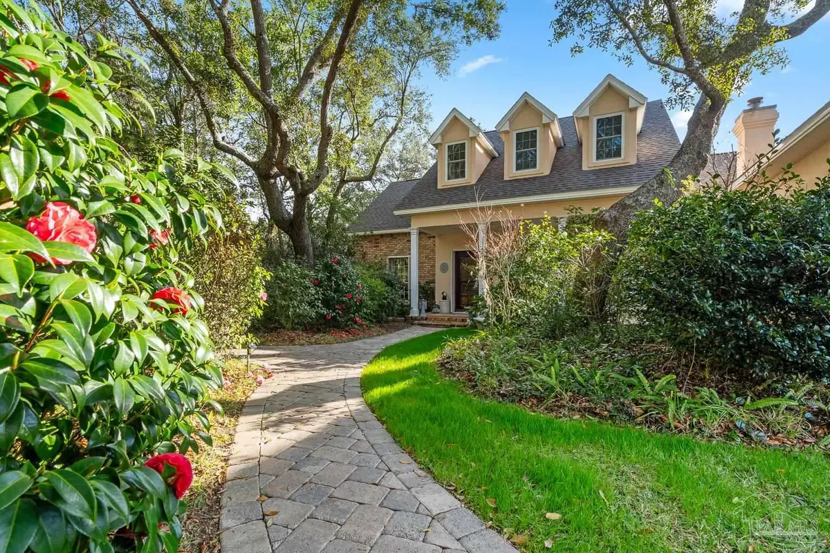 6523 Calle De Lago, Navarre, FL 32566 - Image #1