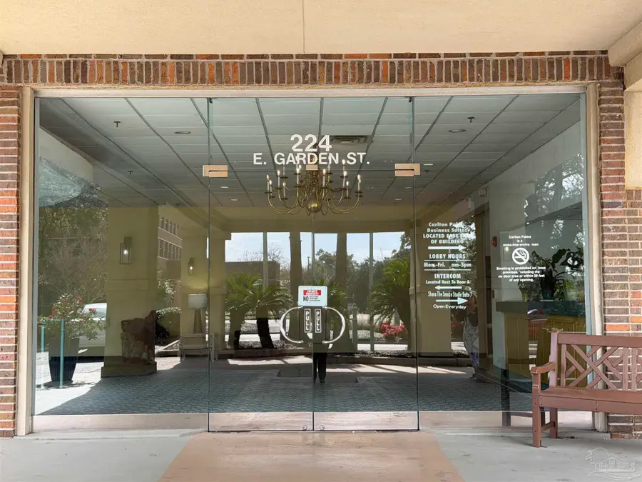 224 E Garden St #305, Pensacola, FL 32502 - Image #3