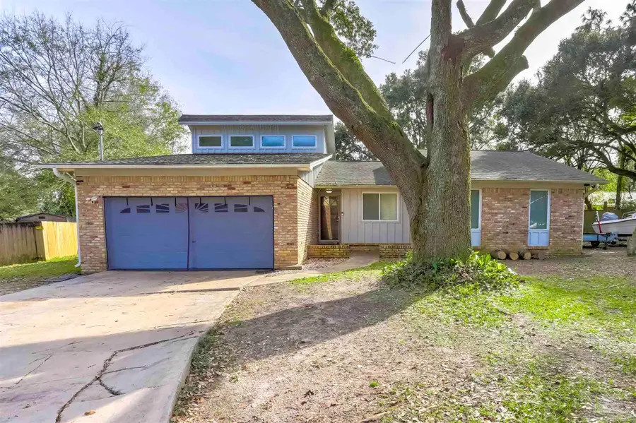 2143 Yardley Cir, Pensacola, FL 32526 - Image #2