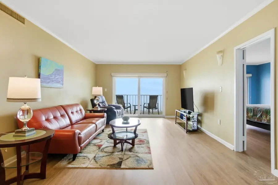 615 Bayshore Dr #502, Pensacola, FL 32507 - Image #2