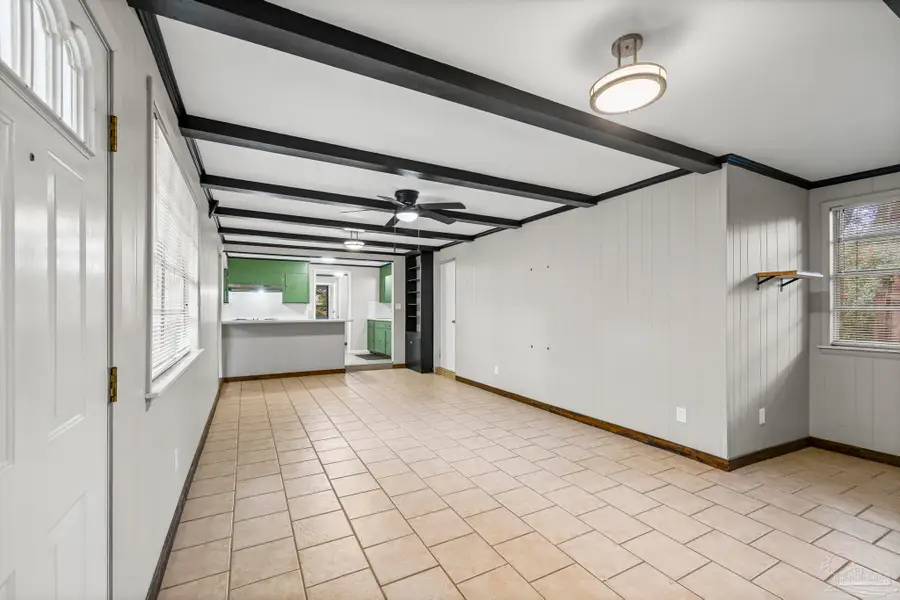 625 Edgecliff Dr, Pensacola, FL 32506 - Image #2