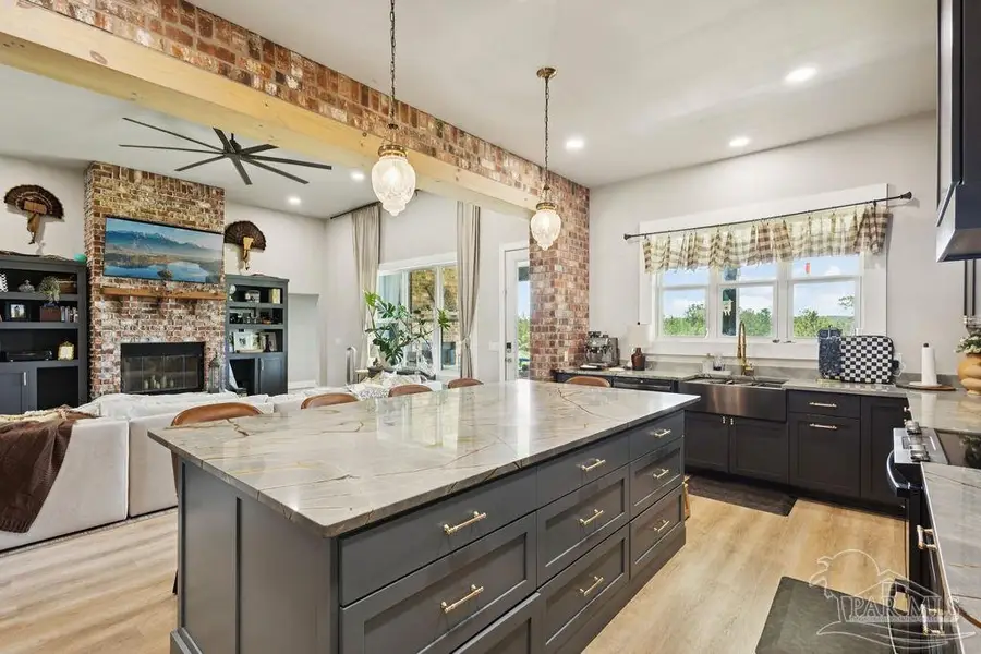 7664 Buffalo Ridge Rd, Pace, FL 32571 - Image #2