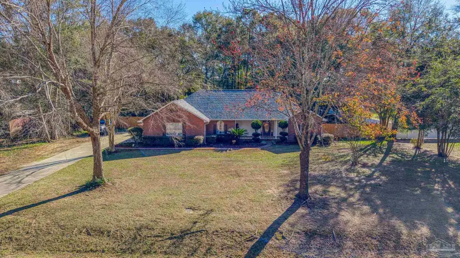 5658 Derby Dr, Pace, FL 32571 - Image #2