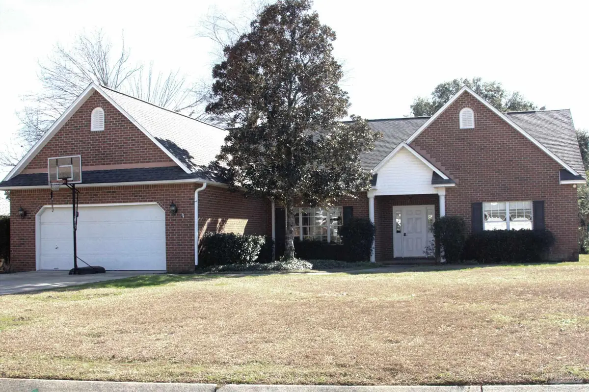 4147 Lancaster Gate Dr, Pace, FL 32571 - Image #1