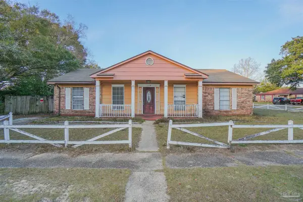 7150 Santa Barbara St, Pensacola, FL 32526