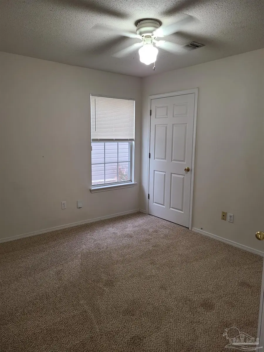 112 Mirabelle Cir, Pensacola, FL 32514 - Image #3