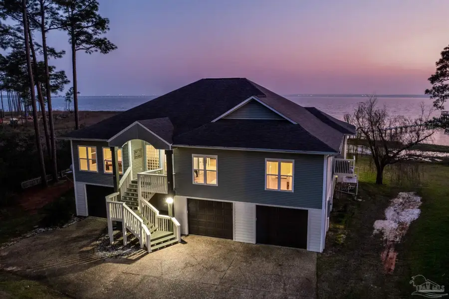 4501 Bayside Dr, Milton, FL 32583 - Image #3