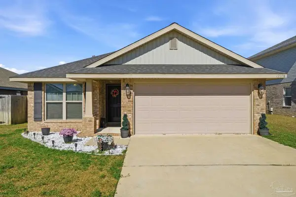 12378 Pinfish Rd, Pensacola, FL 32506