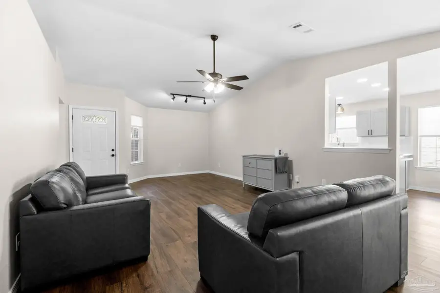 1502 College Pkwy, Gulf Breeze, FL 32563 - Image #3