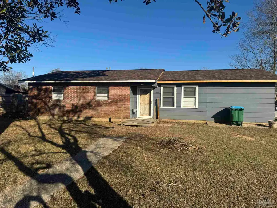 104 Evelyn St, Flomaton, AL 36441 - Image #2