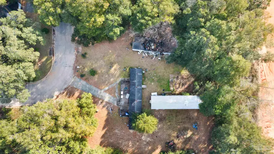 1697 Saxon St, Pensacola, FL 32505 - Image #2