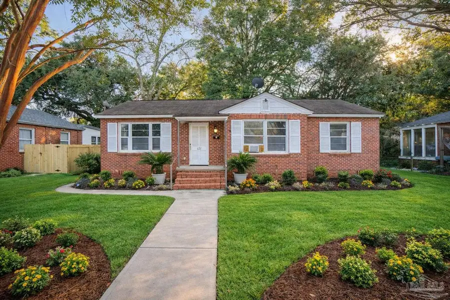 621 W Hernandez St, Pensacola, FL 32501 - Image #2