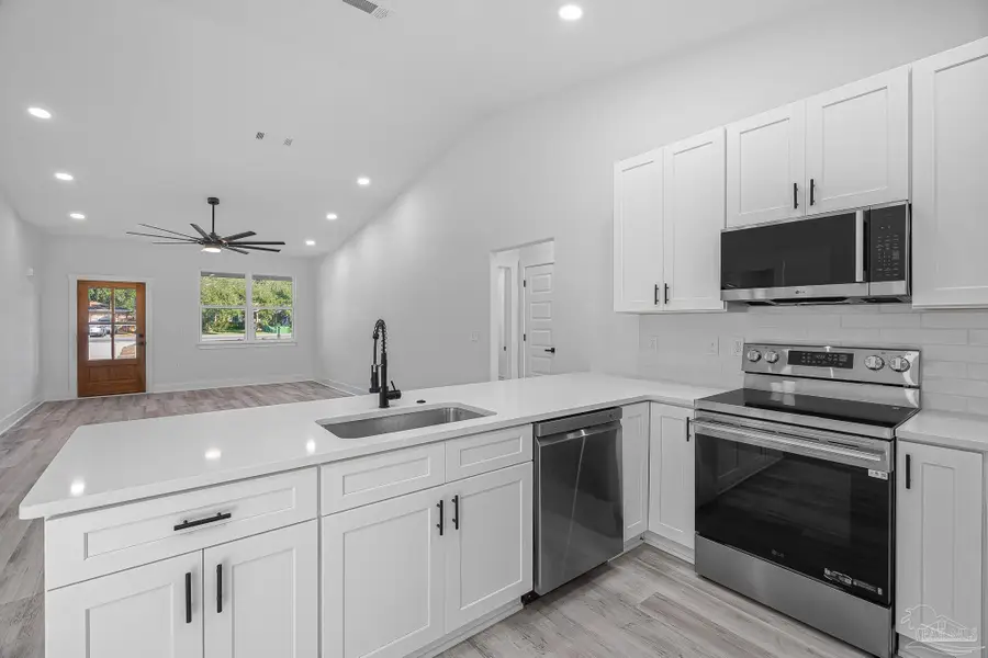 5009 Saufley Field Rd, Pensacola, FL 32526 - #2