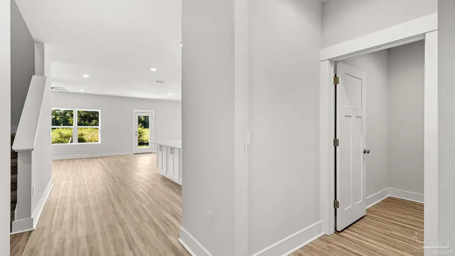 8610 Russellcross Blvd, Pensacola, FL 32507 - Image #3