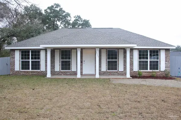 8055 El Estrecho Dr, Pensacola, FL 32514