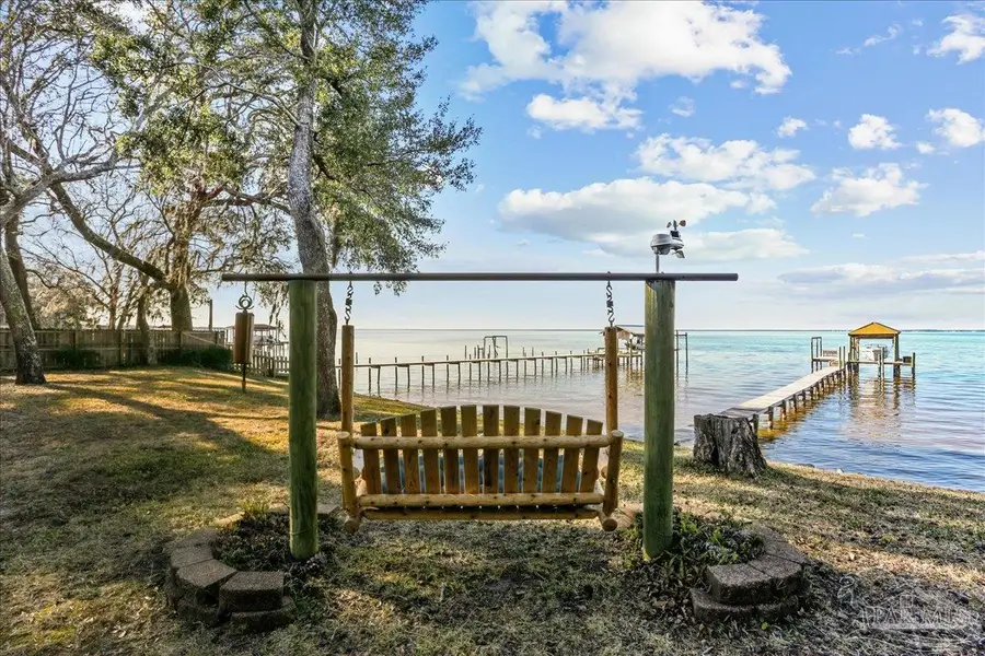 5088 Keystone Dr, Gulf Breeze, FL 32563 - Image #3