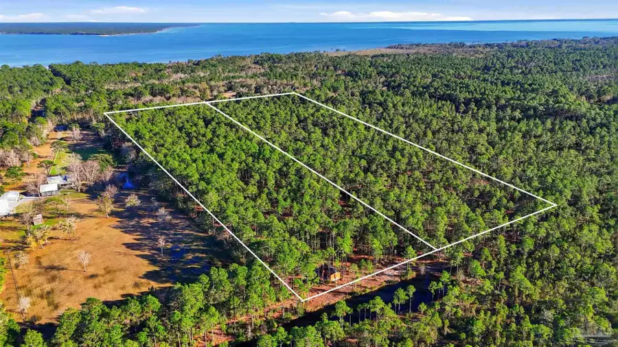 2173 Garcon Point Rd, Milton, FL 32583 - Image #2