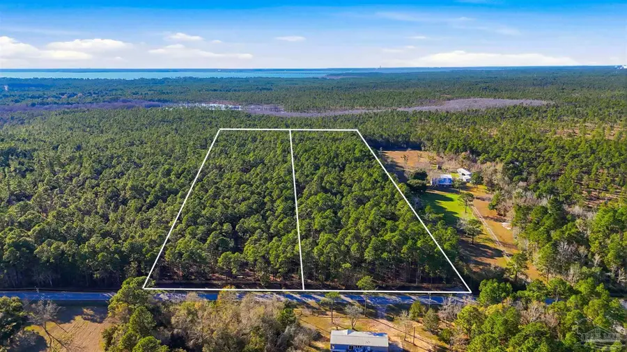 2173 Garcon Point Rd, Milton, FL 32583 - Image #3