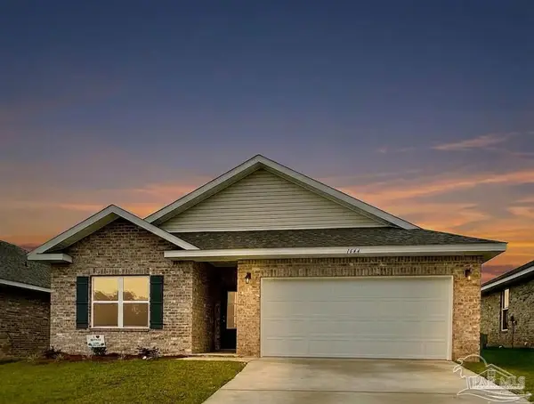 2757 Avalon St, Cantonment, FL 32533