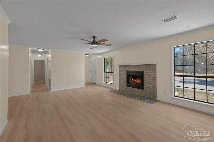 4977 Sanchez Ln, Pensacola, FL 32507 - Image #2