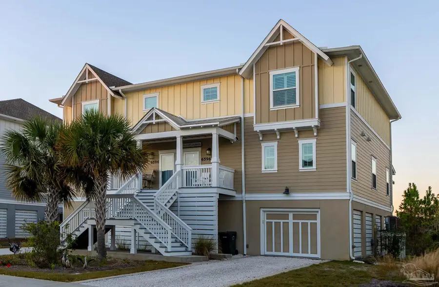 6596 Carlinga Dr, Pensacola, FL 32507 - Image #2