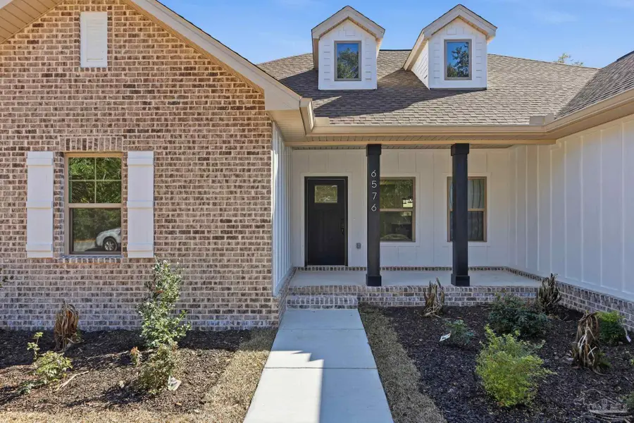 6576 Kembro Rd, Milton, FL 32570 - Image #2