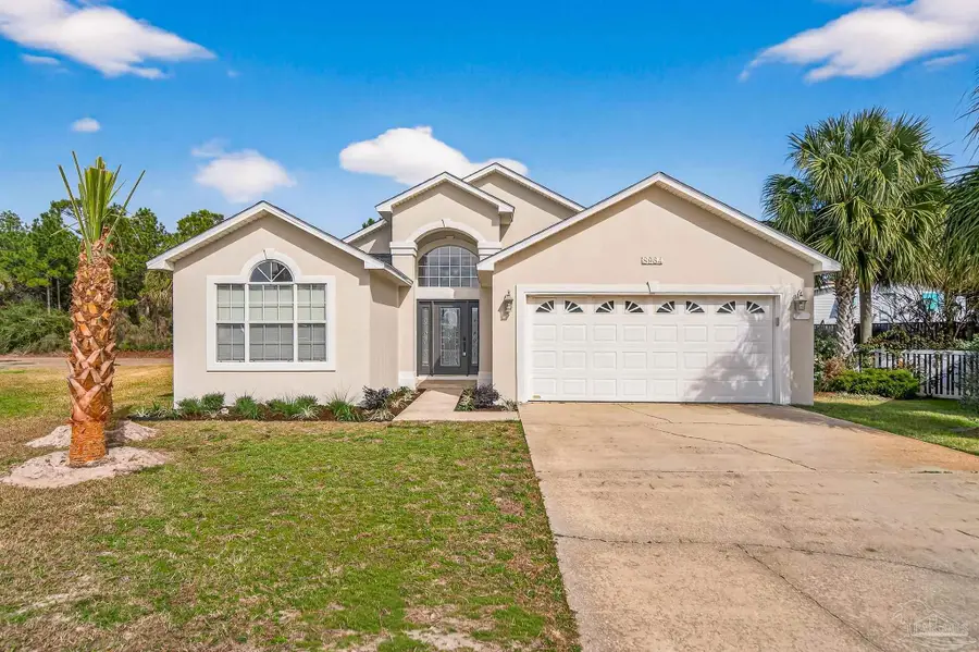8964 Rachael Ct, Navarre, FL 32566 - Image #2