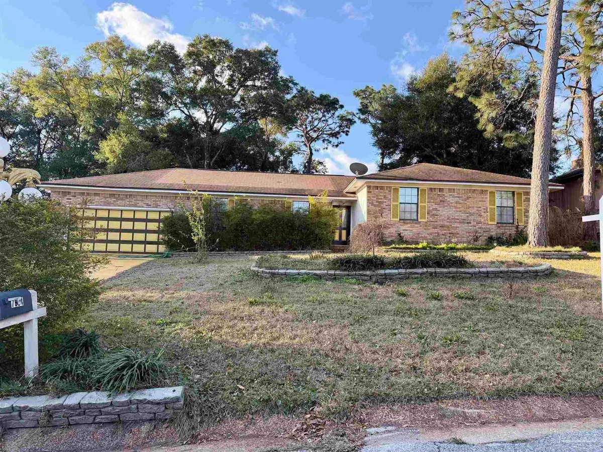 7604 Brook Forest Dr, Pensacola, FL 32514 - Image #1