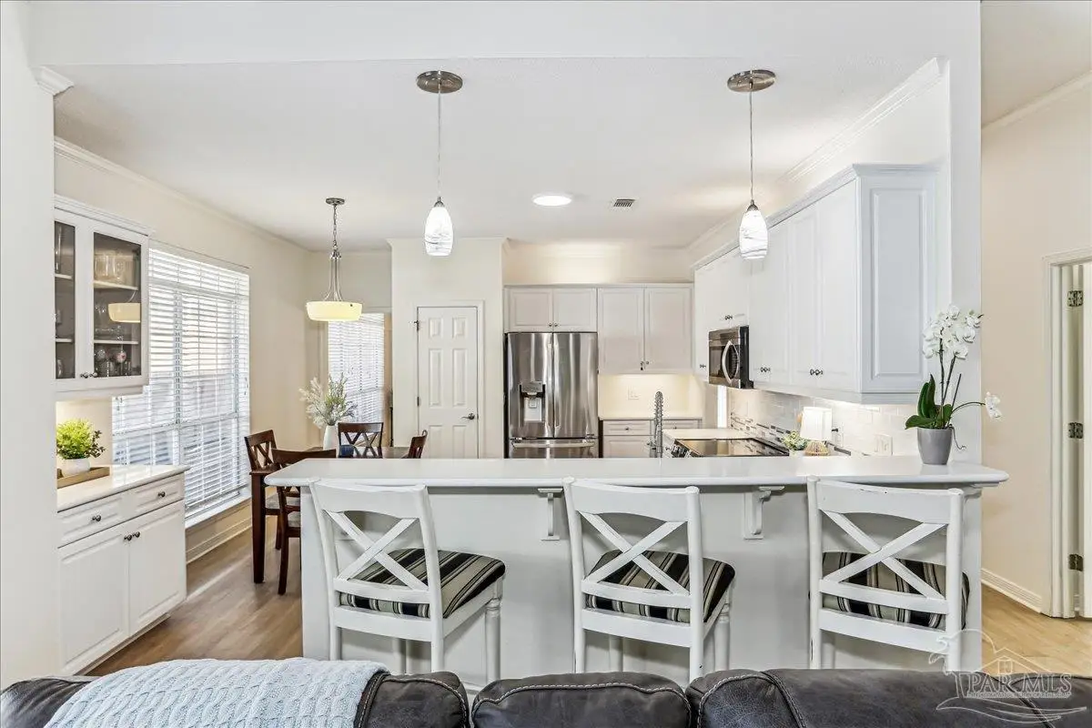 4118 Oak Pointe Dr, Gulf Breeze, FL 32563 - Image #1