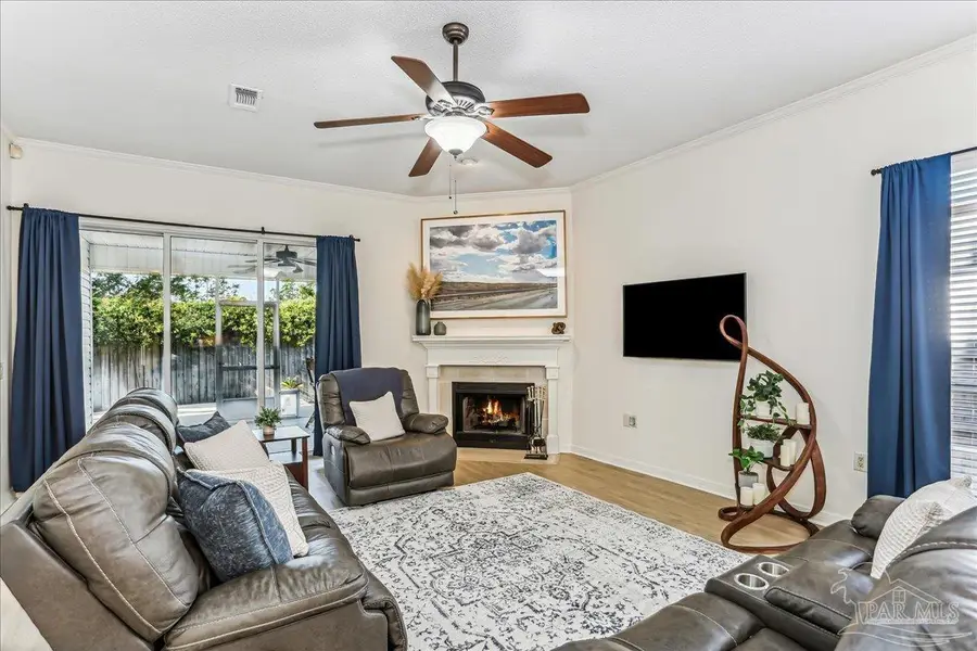 4118 Oak Pointe Dr, Gulf Breeze, FL 32563 - Image #3