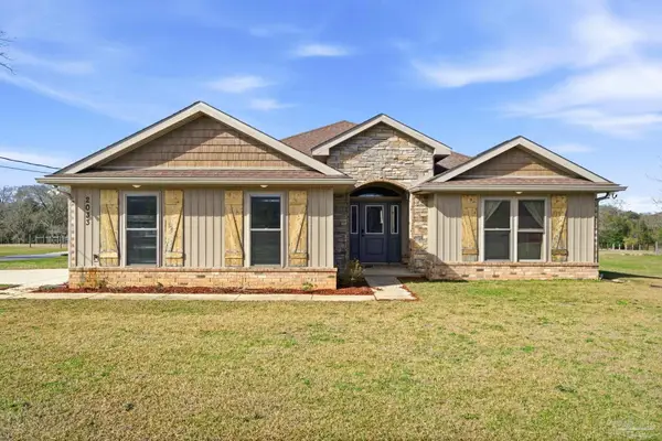 2033 Chavers Rd, Cantonment, FL 32533