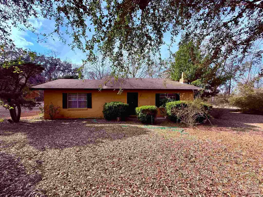 3228 Gainer Rd, Chipley, FL 32428 - #2