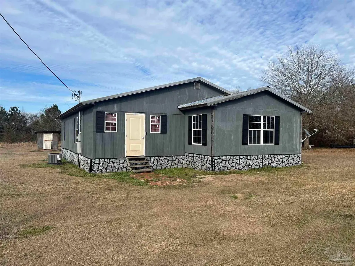 1482 Smith Dairy Rd, Atmore, AL 36502 - #1