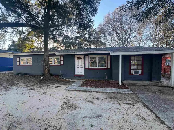 7811 Castle Gate Dr, Pensacola, FL 32534