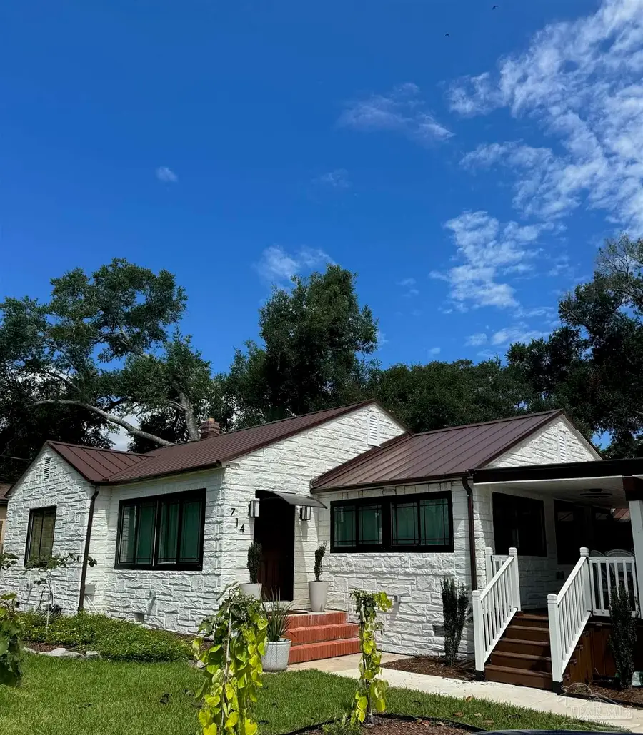 714 Bayshore Dr, Pensacola, FL 32507 - Image #2